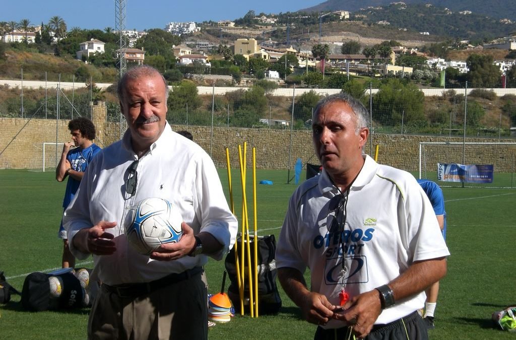 Vicente del Bosque y Fernando Hierro visitan el VI Campus